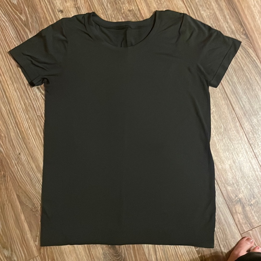 Lululemon Swiftly Relaxed Short Sleeve T-Shirt